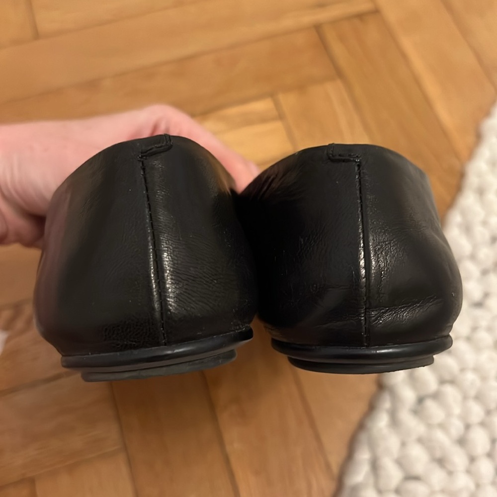 ‼️ FINAL SALE ‼️ Black Leather Square Toe Flats - Picture 15 of 15